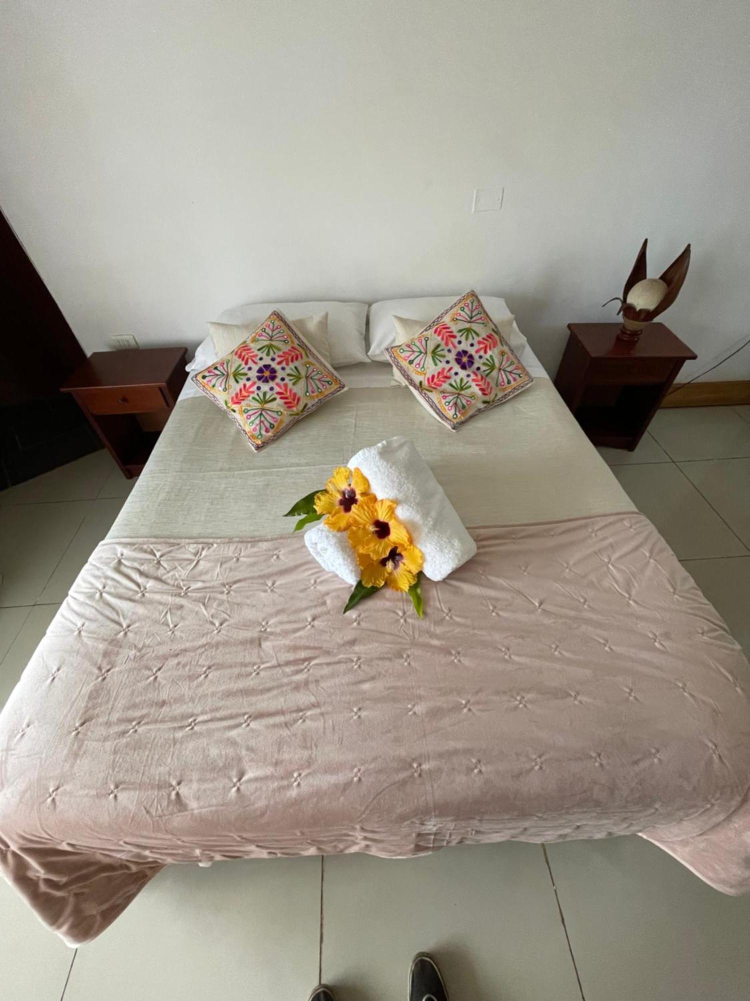 Hotel Chez Maria Goretti 汉格罗阿 外观 照片